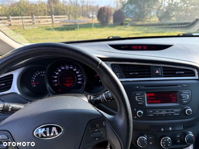 Kia Ceed - 18