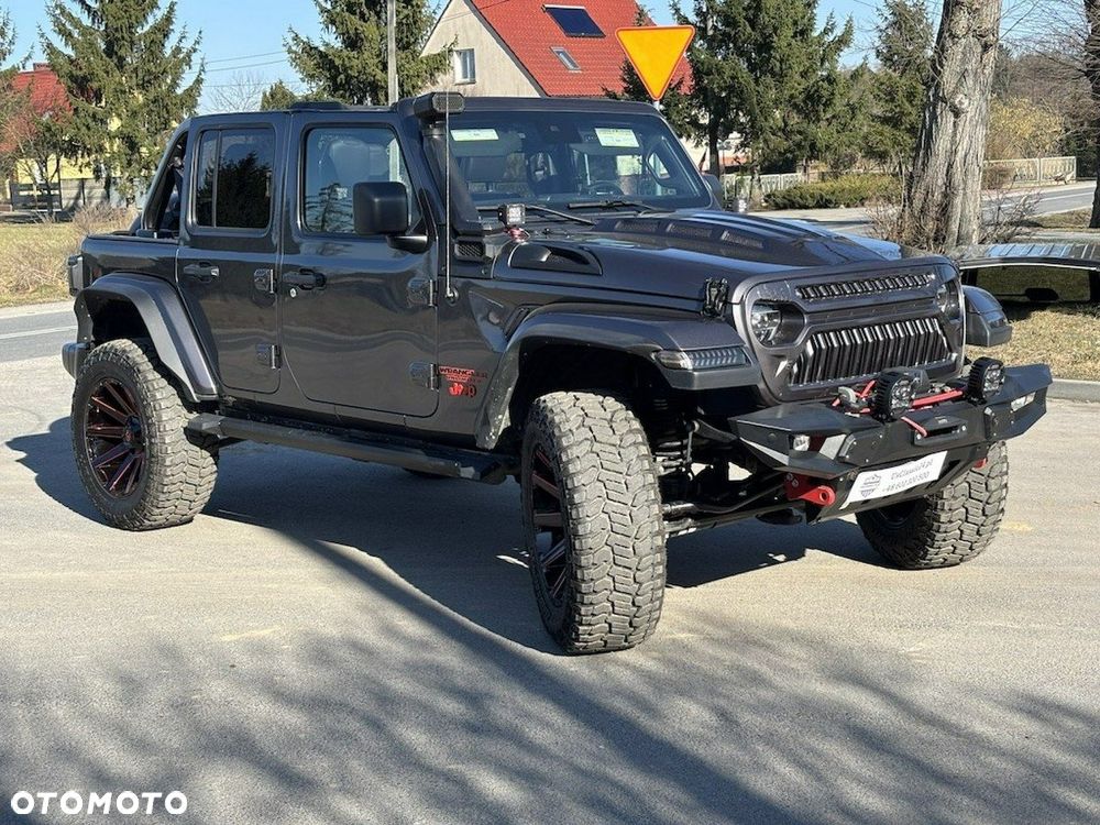 Jeep Wrangler - 20