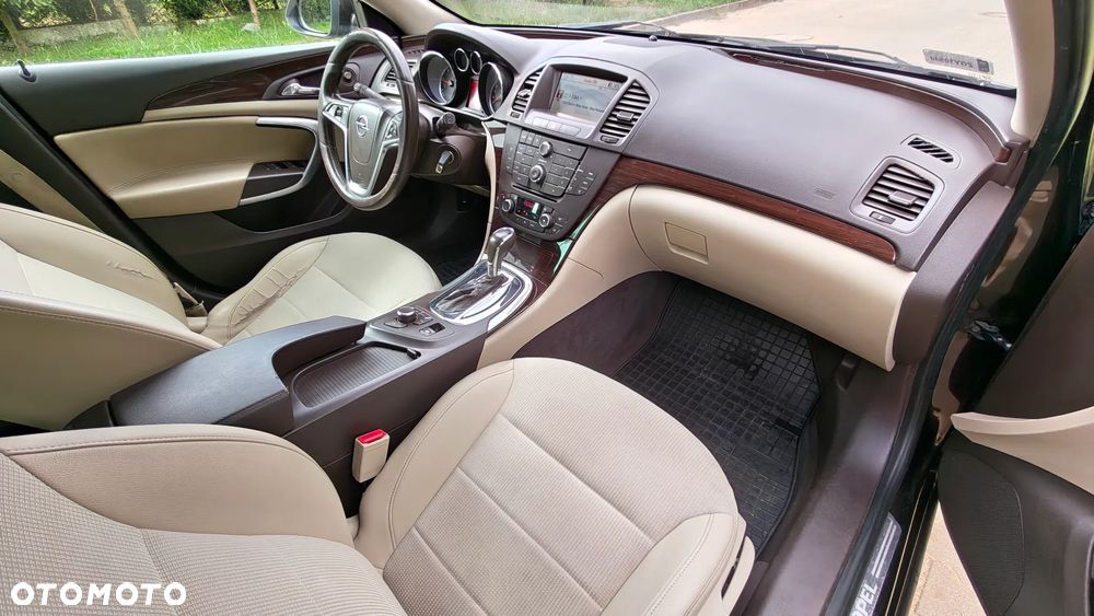 Opel Insignia 2.0 CDTI Sport - 9