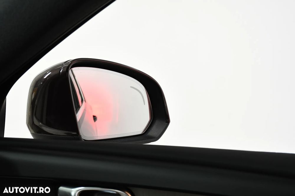 Volvo XC 40 D4 AWD Geartronic Inscription - 34