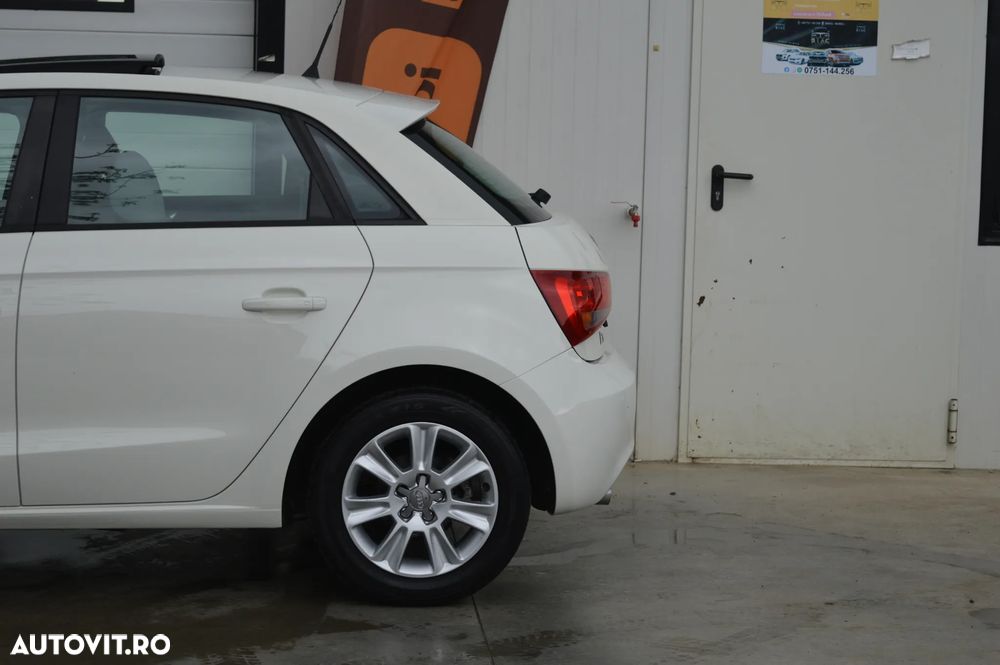 Audi A1 1.6 TDI Ambition - 10