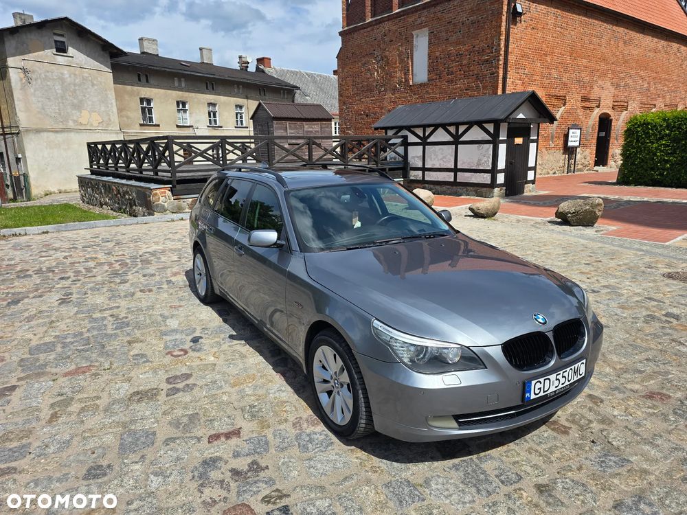 BMW Seria 5 530d xDrive - 2