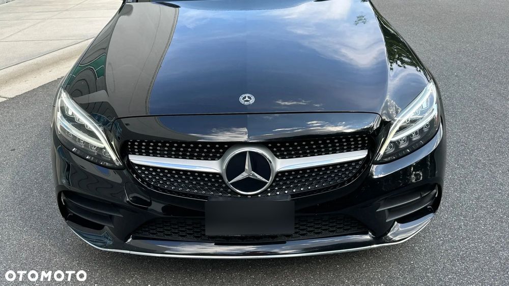 Mercedes-Benz Klasa C 300 9G-TRONIC AMG Line - 2