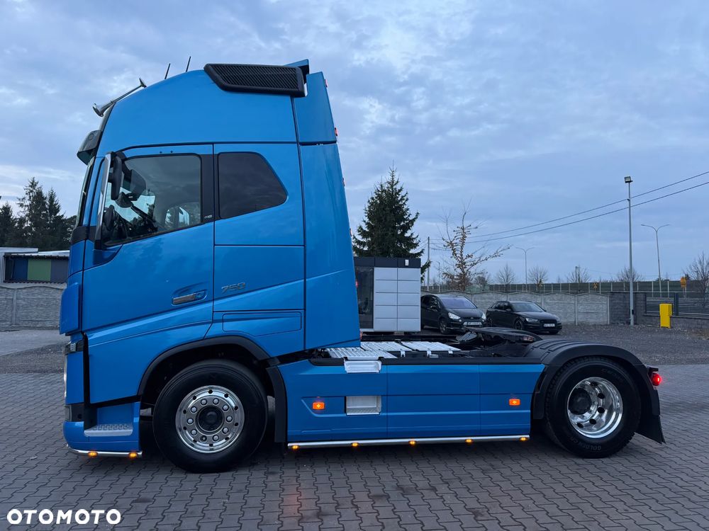 Volvo FH 16 750/RETARDER/SKÓRY/NAVI/XENON/ON1200 L/SPROWADZONY - 13