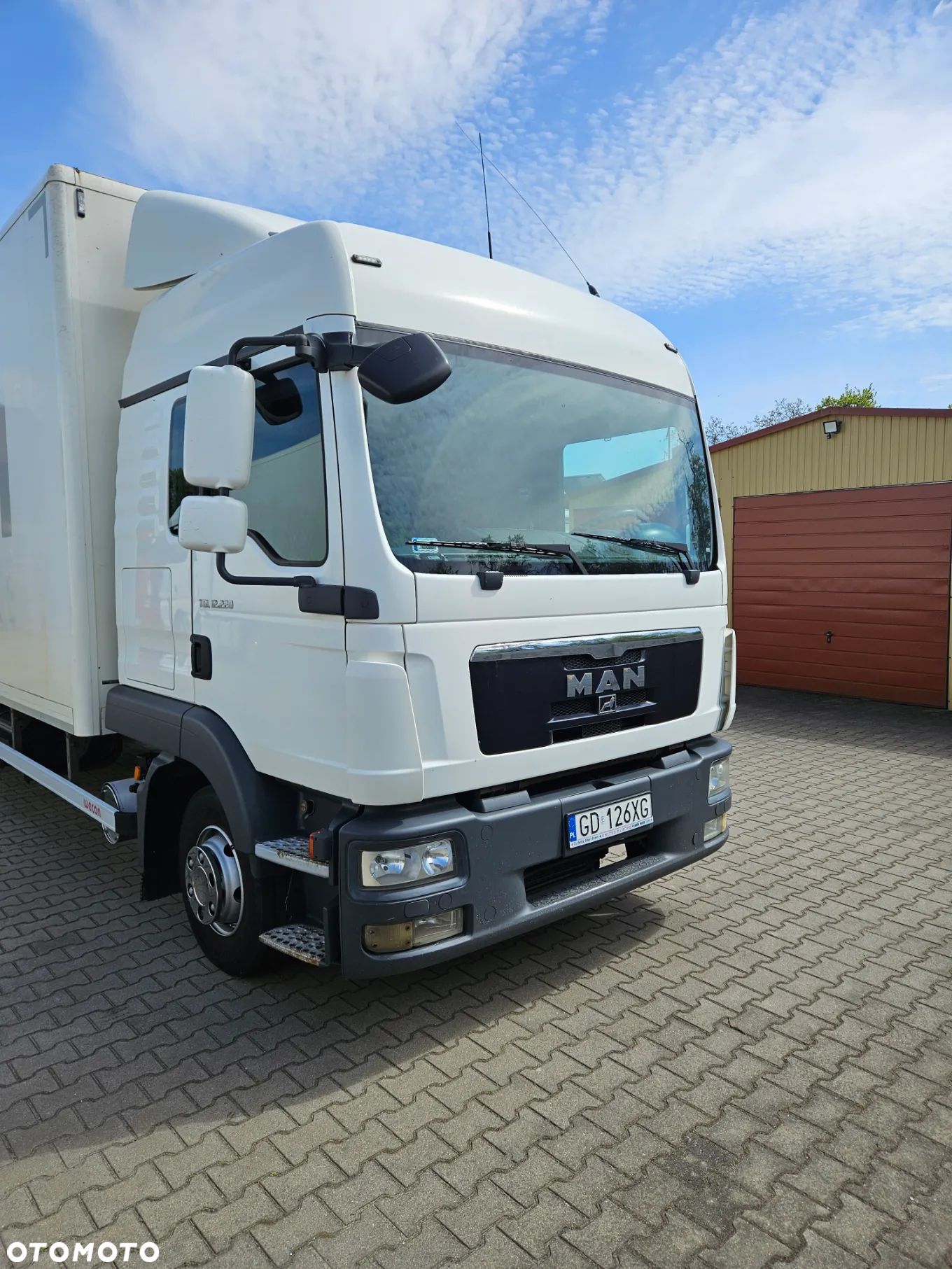 MAN TGL 12.220 - 1