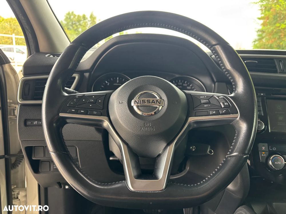 Nissan Qashqai - 15