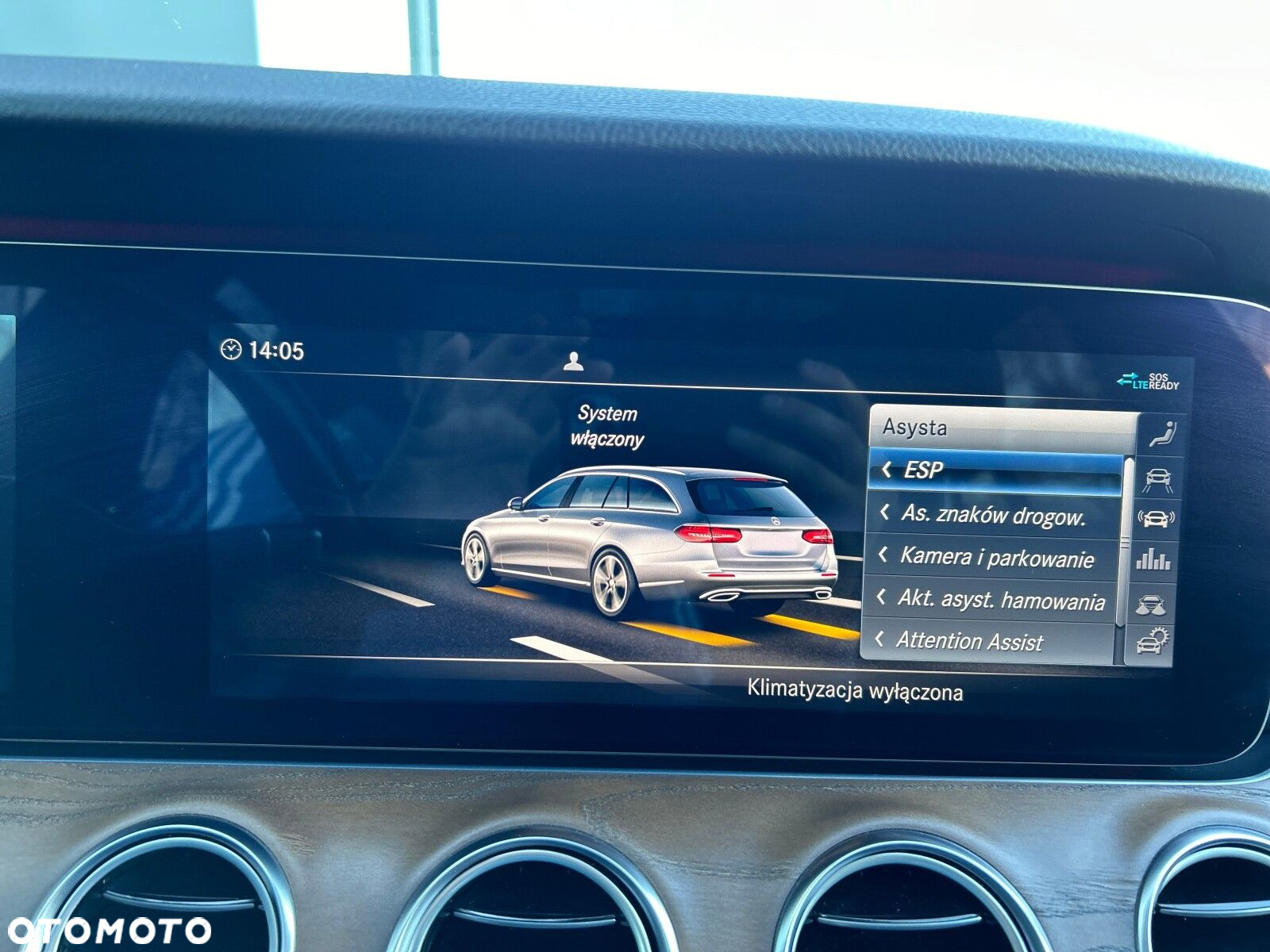 Mercedes-Benz Klasa E 220 d 4-Matic 9G-TRONIC - 30