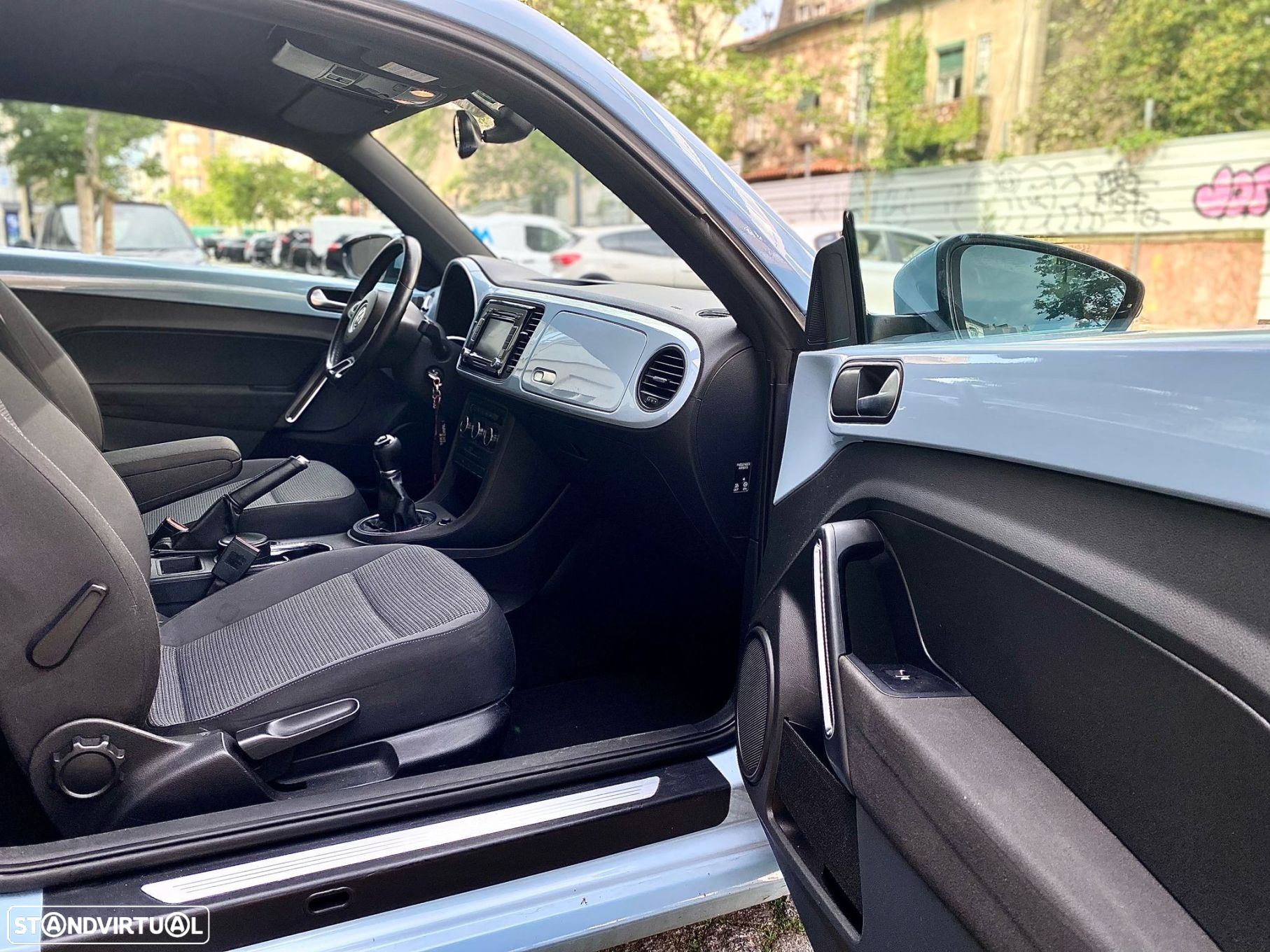 VW New Beetle 1.6 TDi - 23