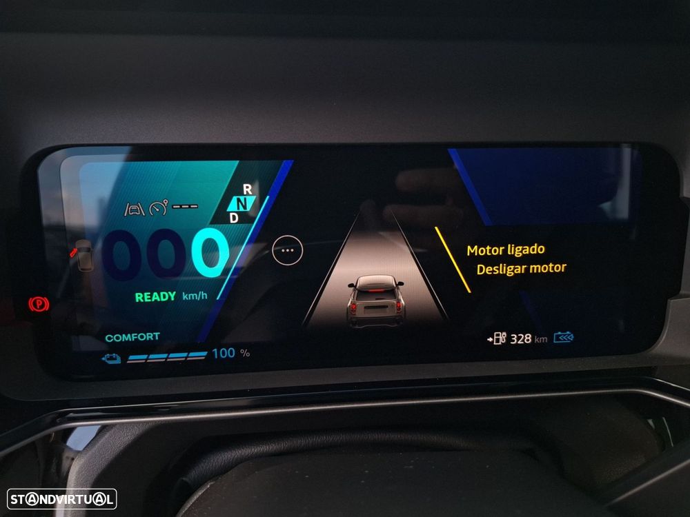 Renault 4 E-Tech 52 kWh Techno Autonomia Conforto - 15