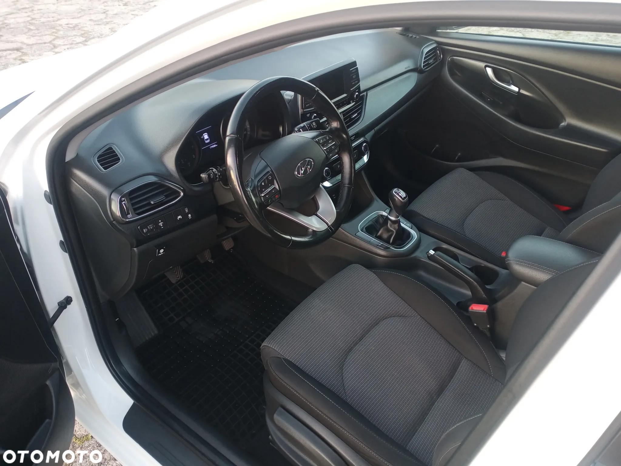 Hyundai i30 1.4 Comfort - 28