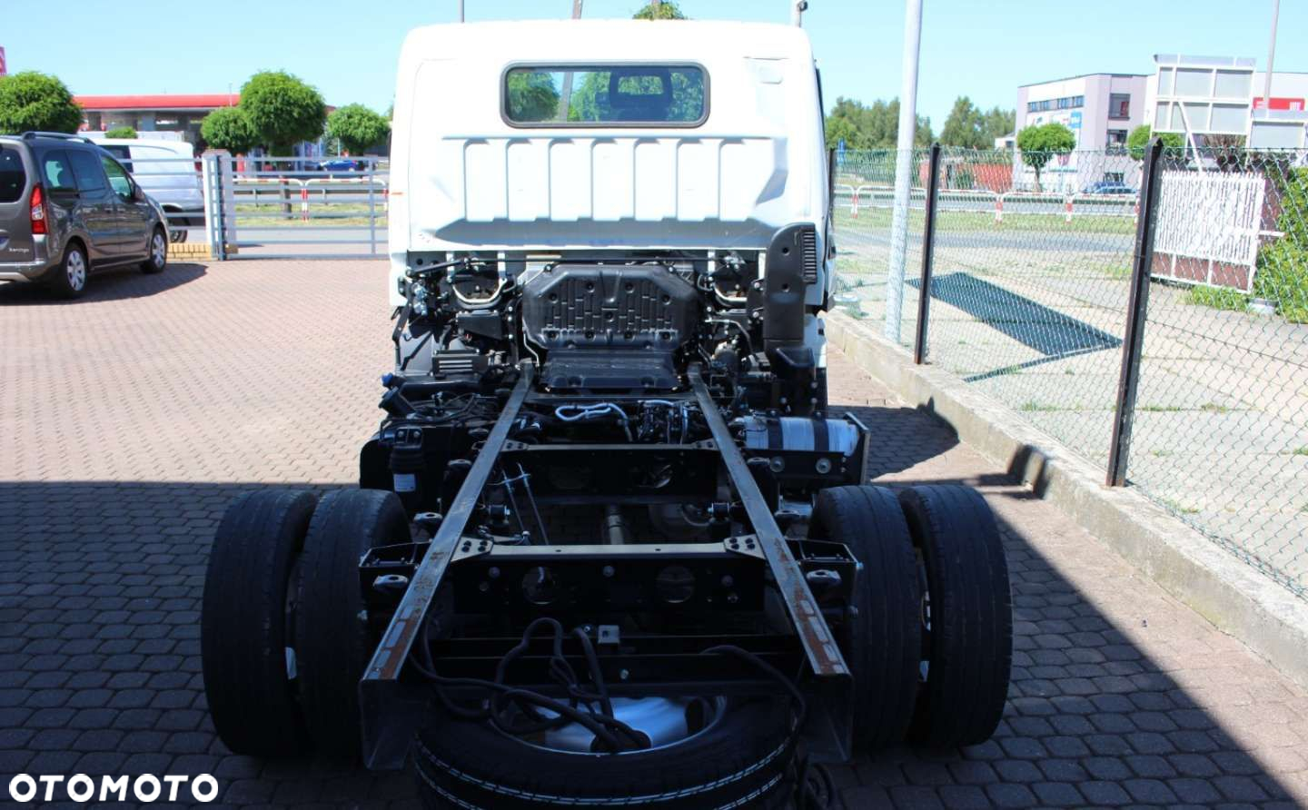 Mitsubishi Fuso Canter - 5