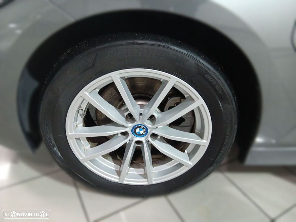 BMW 320 e Auto - 10