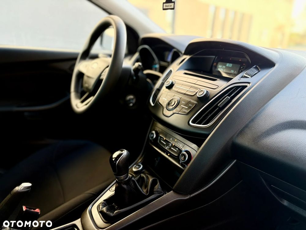 Ford Focus 1.0 EcoBoost Edition - 8
