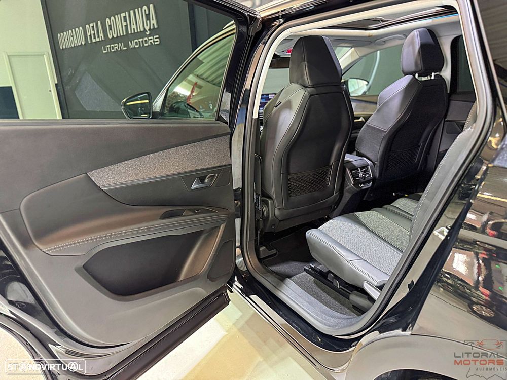 Peugeot 5008 1.2 PureTech Allure Pack EAT8 - 16