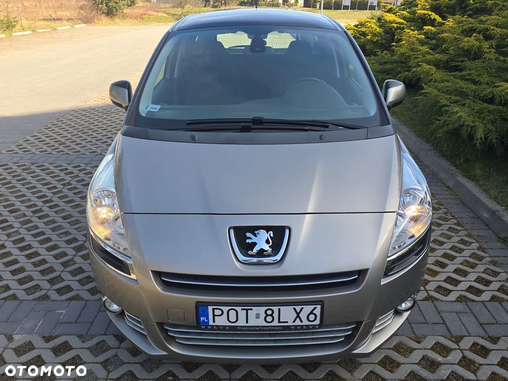 Peugeot 5008 - 2