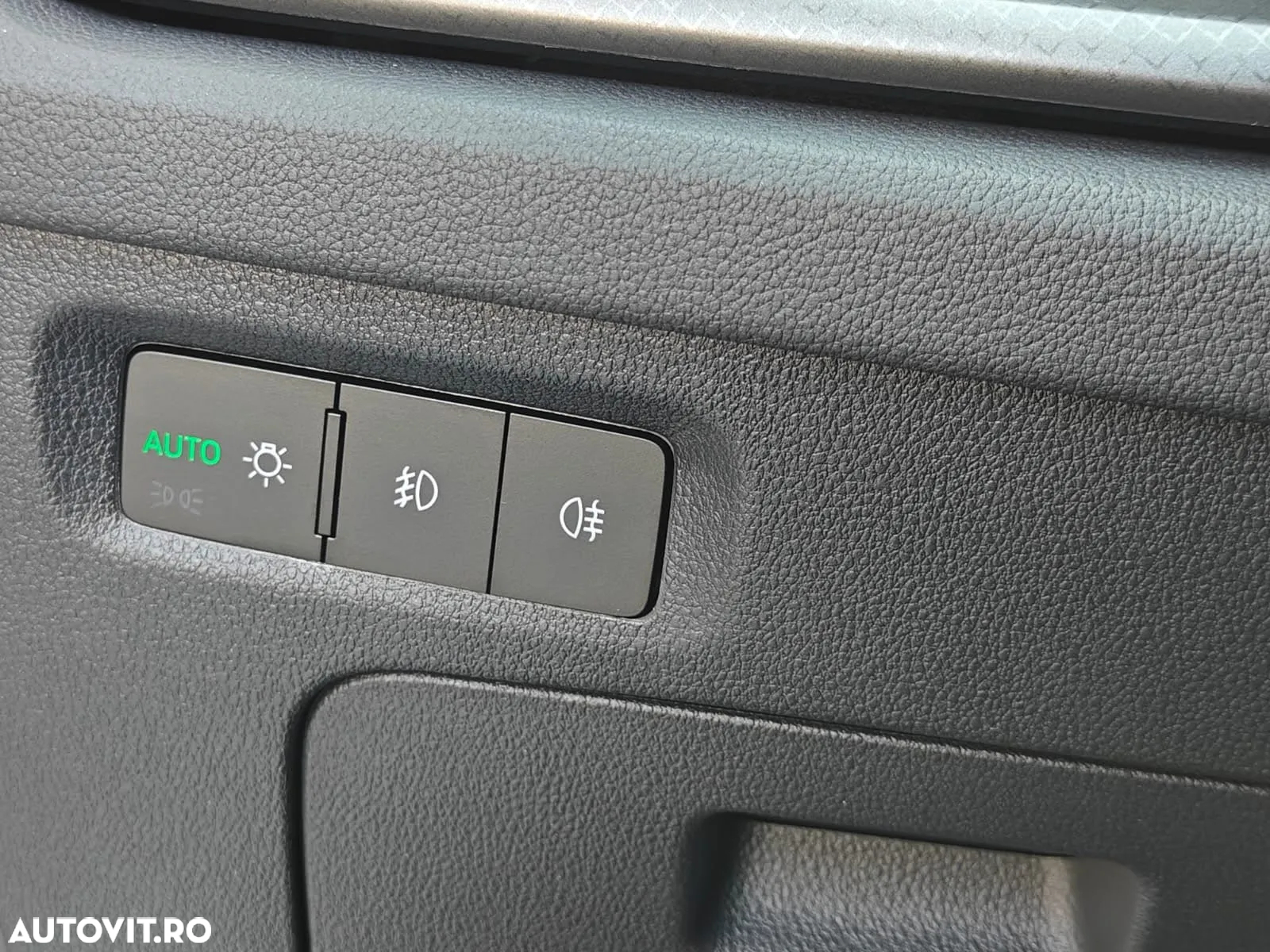 Skoda Octavia 2.0 TDI DSG Ambition - 18