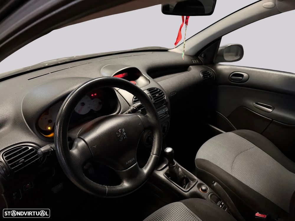 Peugeot 206 SW - 5