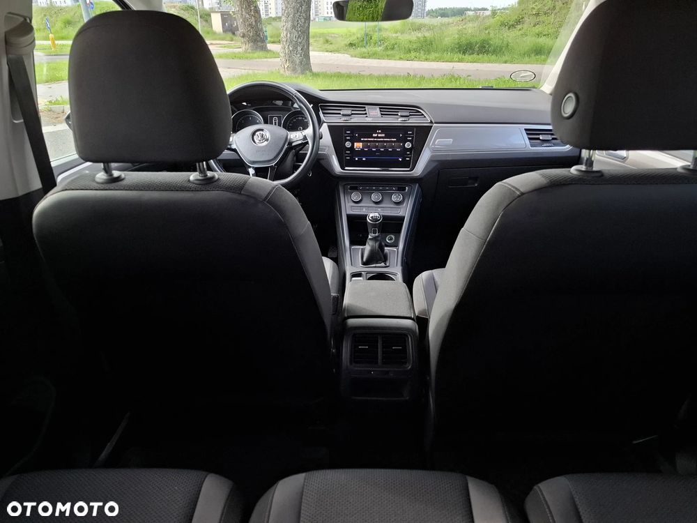 Volkswagen Touran 1.6 TDI BMT SCR Trendline - 11