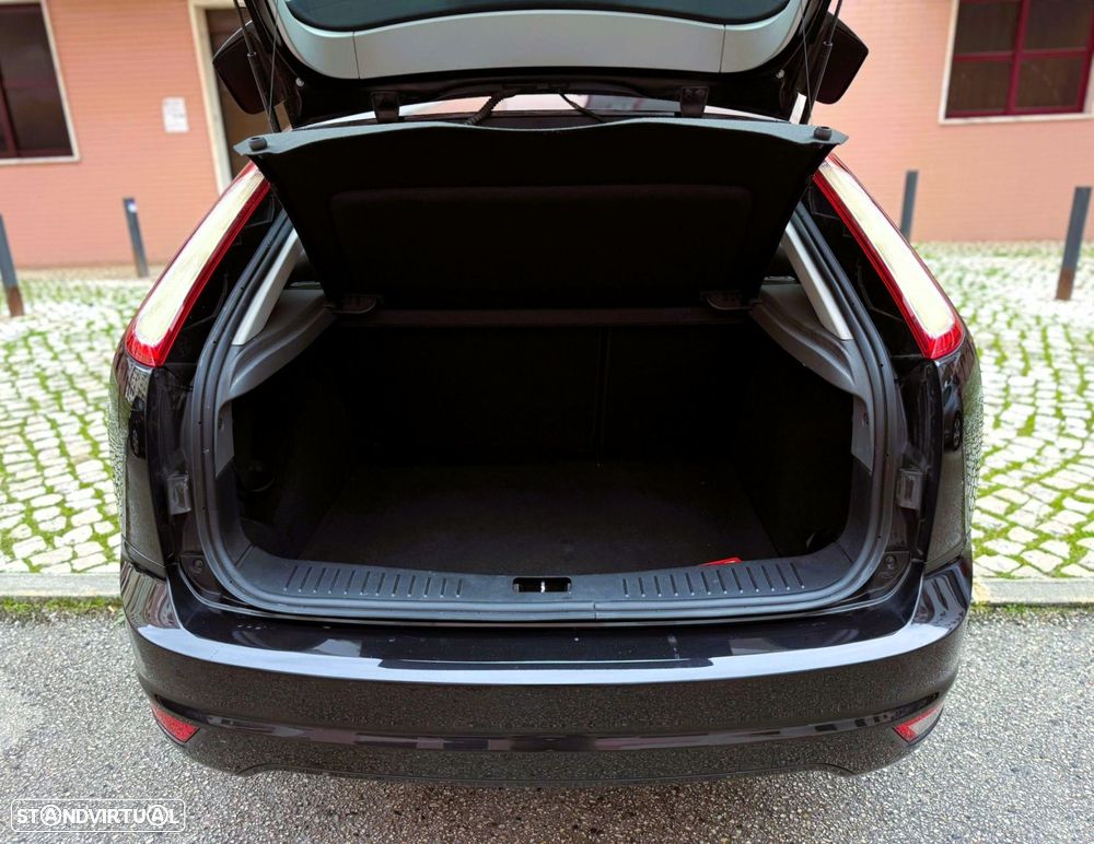 Ford Focus 1.6 TDCi ECOnetic - 22