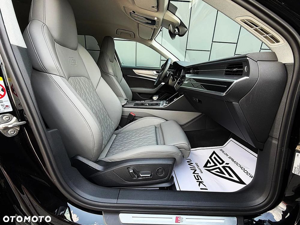 Audi A6 Avant 55 TFSI e quattro S tronic S line - 17