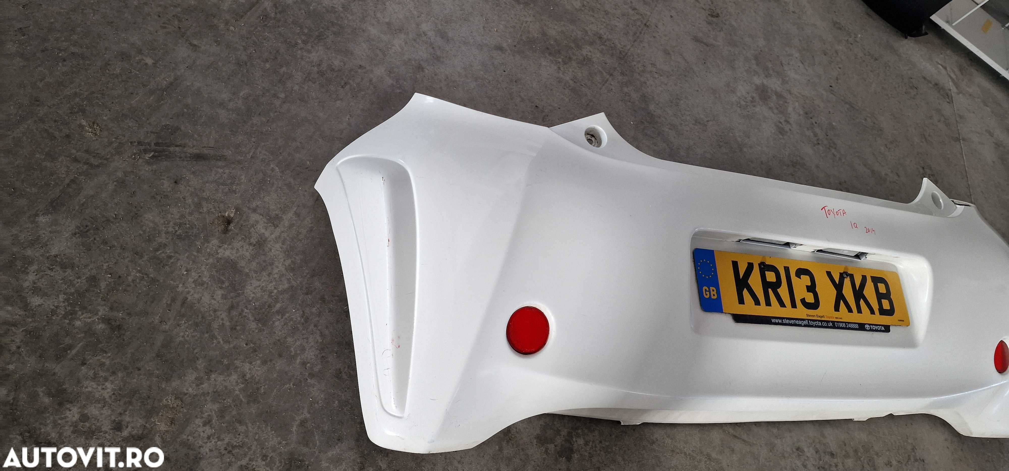 Bara Spate Toyota IQ 2014 - 3