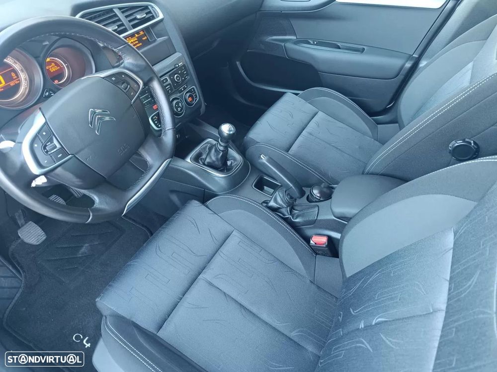 Citroën C4 1.6 e-HDi Air.Exclusive - 32