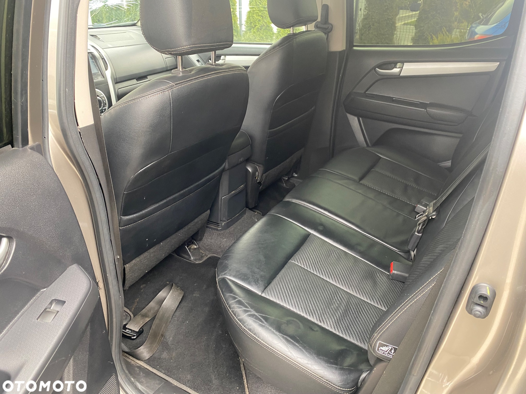 Isuzu D-Max 4x4 Double Cab Autm Premium+ - 6