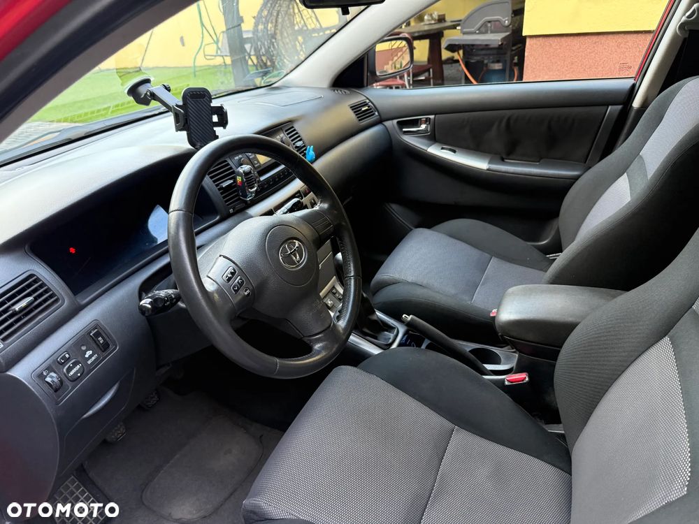 Toyota Corolla - 18