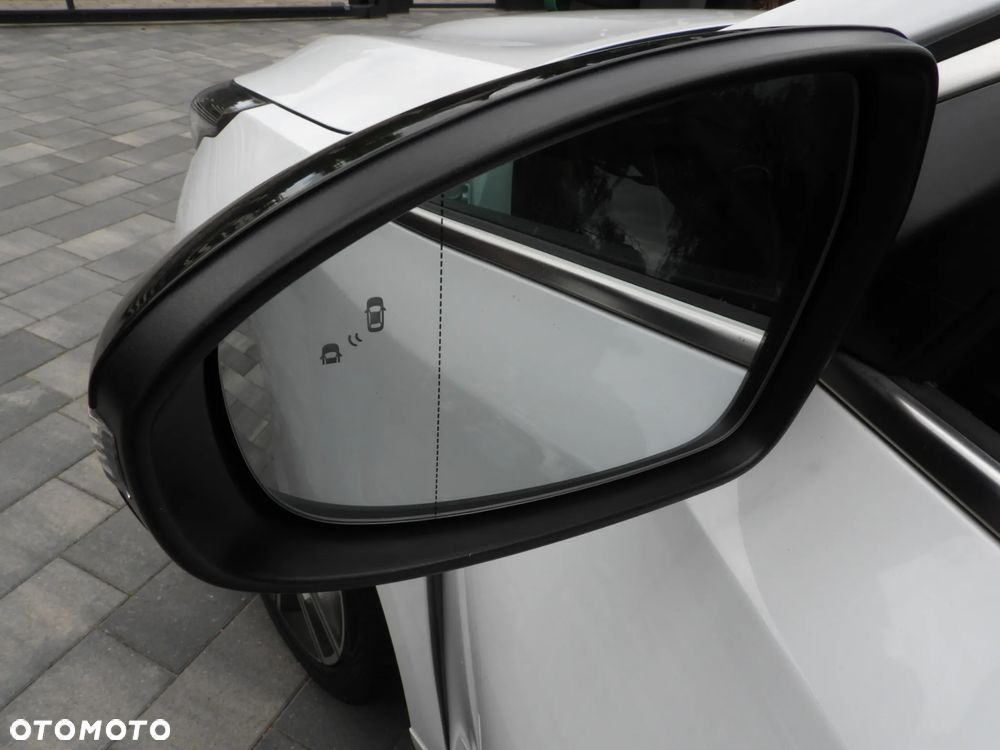 Kia ProCeed 1.5 T-GDI DCT7 OPF GT LINE - 40