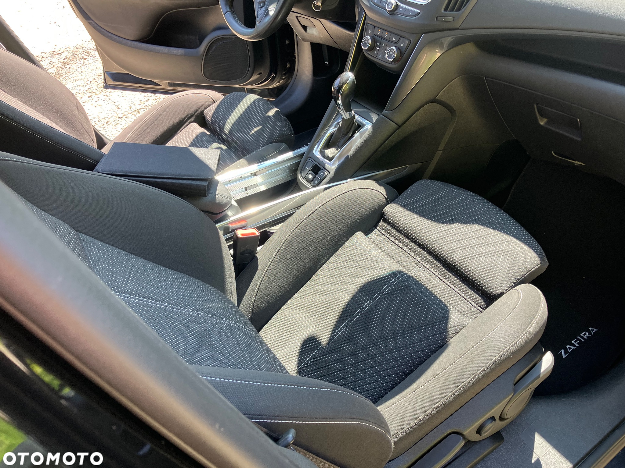 Opel Zafira - 15