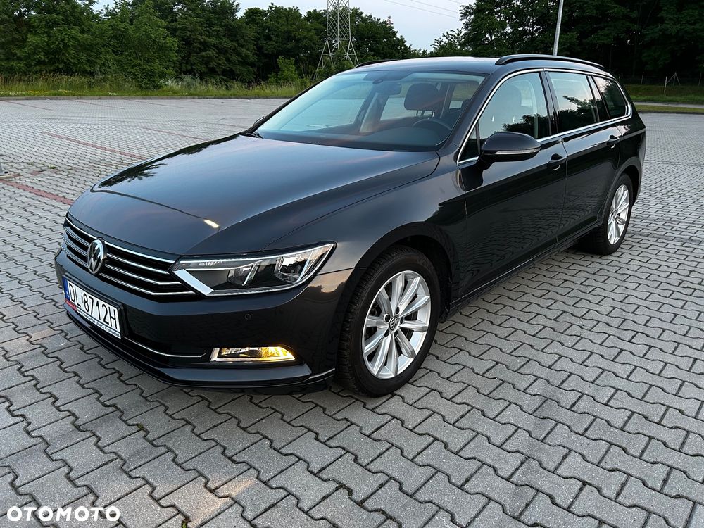 Volkswagen Passat Variant 1.6 TDI SCR DSG Business - 3