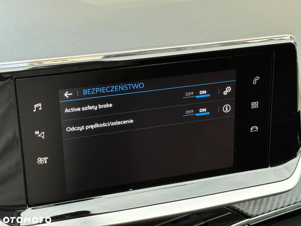 Peugeot 208 1.2 PureTech Active S&S - 19