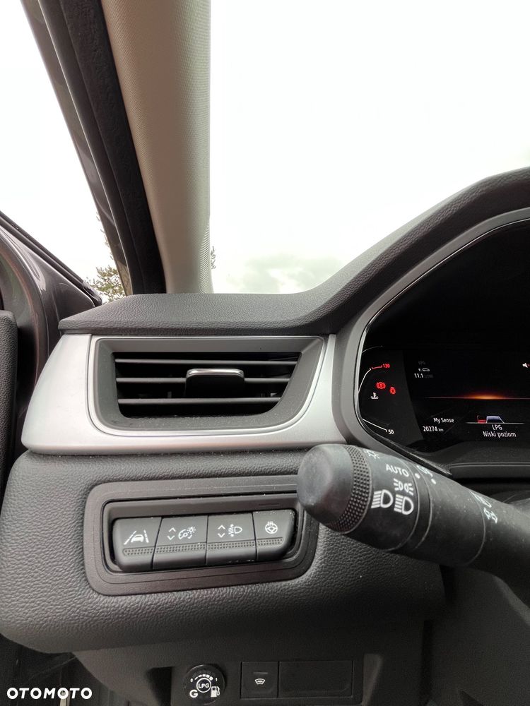 Renault Captur 1.0 TCe Intens - 4