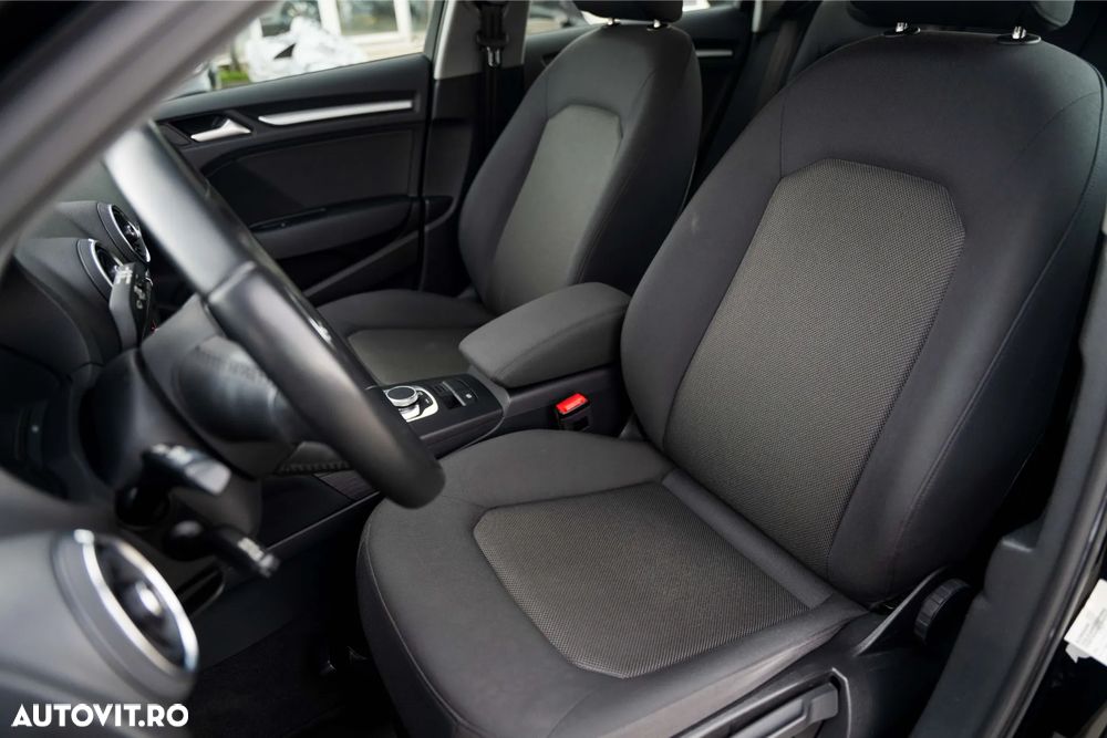 Audi A3 Sportback 30 TDI S tronic sport - 13