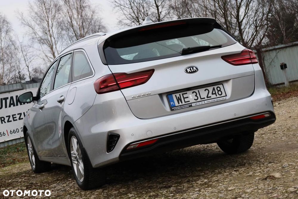 Kia Ceed 1.5 T-GDI M DCT - 5