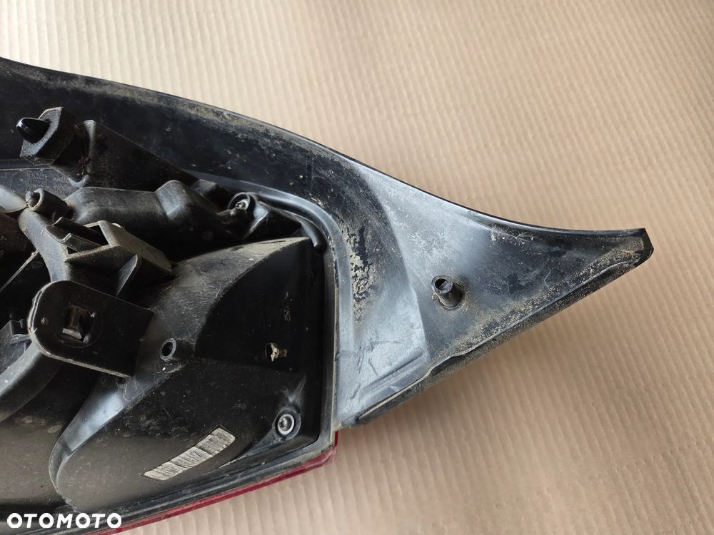 Lampa tylna prawa Peugeot 208 I LIFT - 11