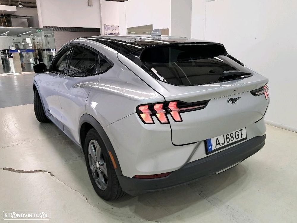 Ford Mustang Mach-E Alargada - 6