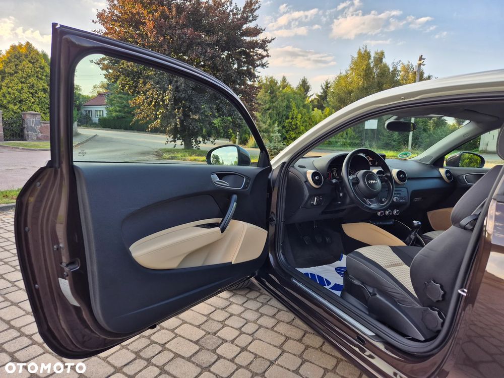 Audi A1 1.4 TFSI S line edition m S line Sportpaket - 19
