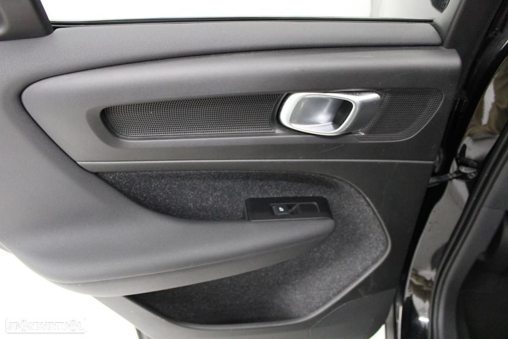 Volvo XC 40 Recharge Twin Plus - 13