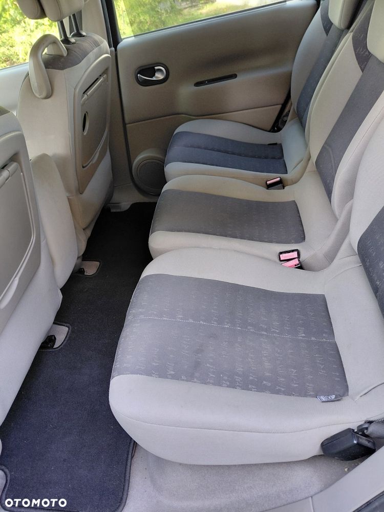 Renault Scenic - 5