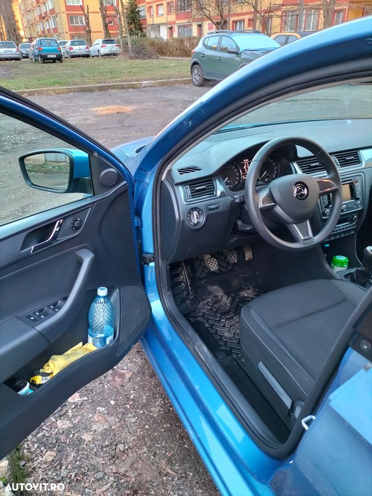 Skoda RAPID 1.6 TDI Elegance - 5
