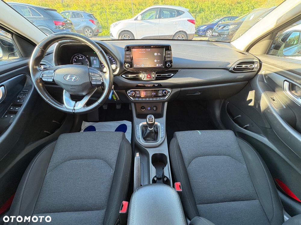 Hyundai i30 1.5 DPI Modern - 21