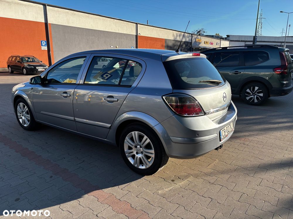 Opel Astra 1.4 - 3