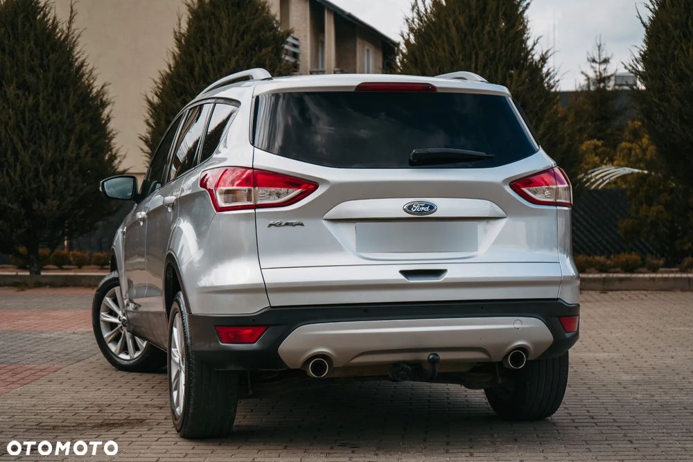Ford Kuga 2.0 TDCi FWD Titanium - 13