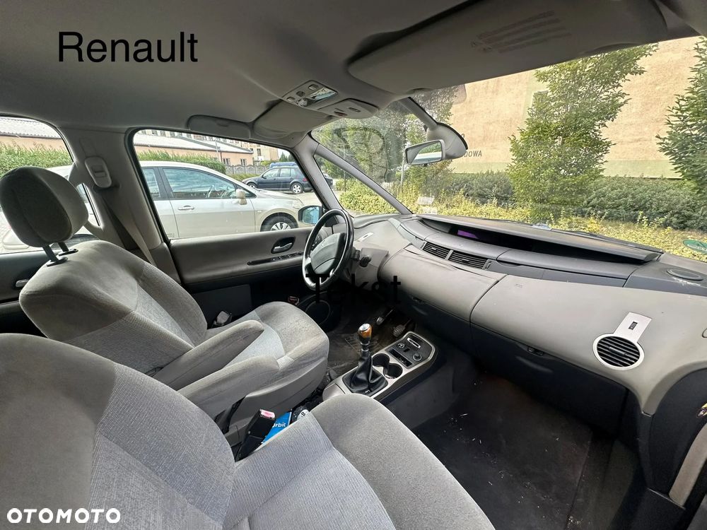 Renault Espace 2.2 dCi Expression - 5