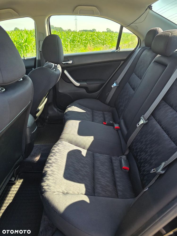 Honda Accord 2.0 Comfort - 12