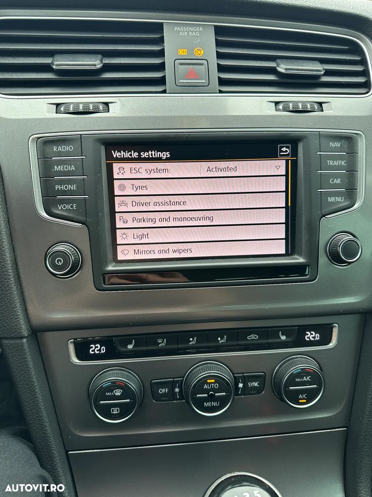 Volkswagen Golf - 16
