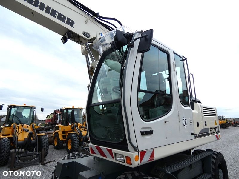 Liebherr A900C Z Niemiec / Super Stan / gotowa do pracy / - 30
