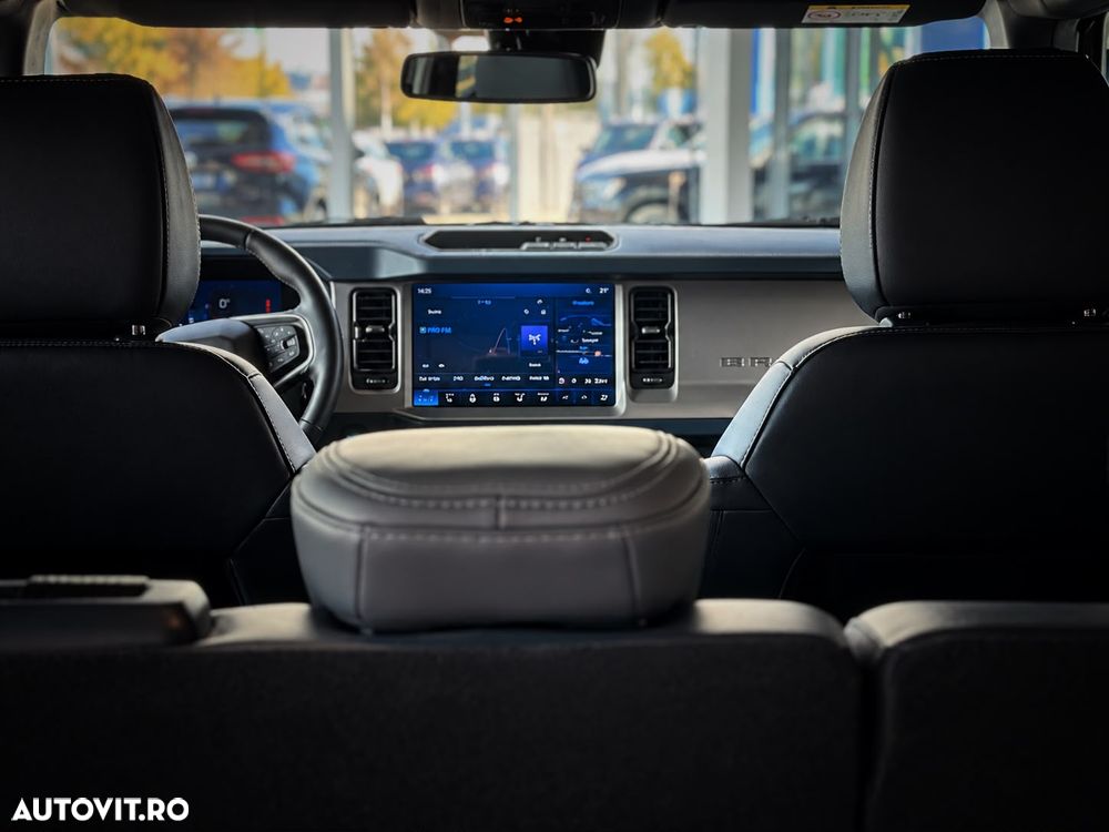 Ford Bronco 2.7 EcoBoost V6 Outer Banks - 31