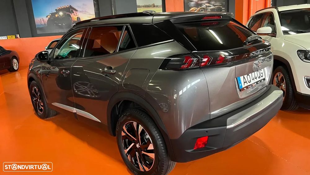 Peugeot 2008 - 10